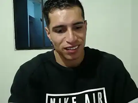 Snapshot of jack_pergurtson01 chatting on June 5, 7:58 am jack pergurtson01 online show from June 5, 7:58 am