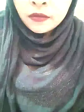 Snapshot of Indian-Nazia chatting on January 15, 8:30 am Indian-Nazia online show from January 15, 8:30 am