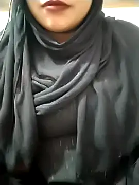 Snapshot of Indian-Nazia chatting on January 22, 12:49 pm Indian-Nazia online show from January 22, 12:49 pm