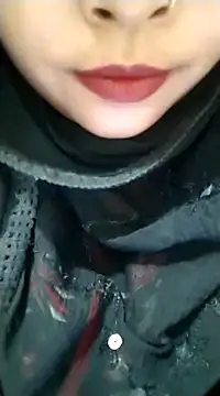 Snapshot of Indian-Nazia chatting on February 18, 2:27 pm Indian-Nazia online show from February 18, 2:27 pm