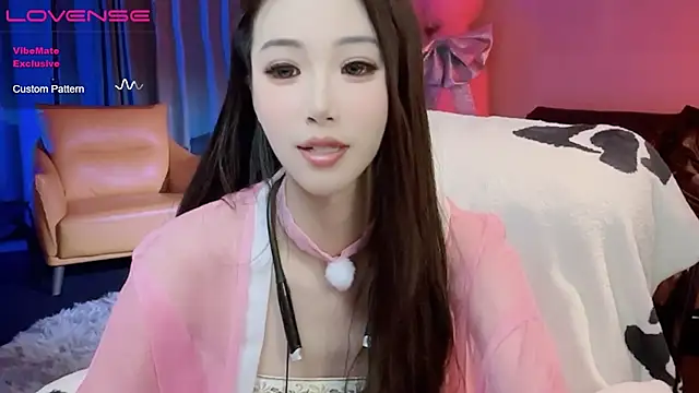 JoooJo  online show from February 19, 8:20 pm