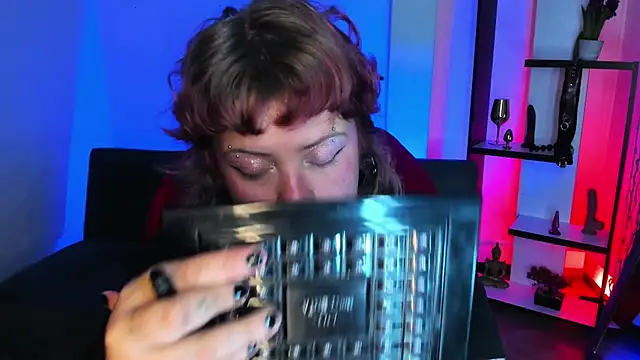 Sabrina scarlett online show from December 19, 5:36 am