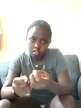 Sweetcecie01 online show from November 12, 9:25 pm