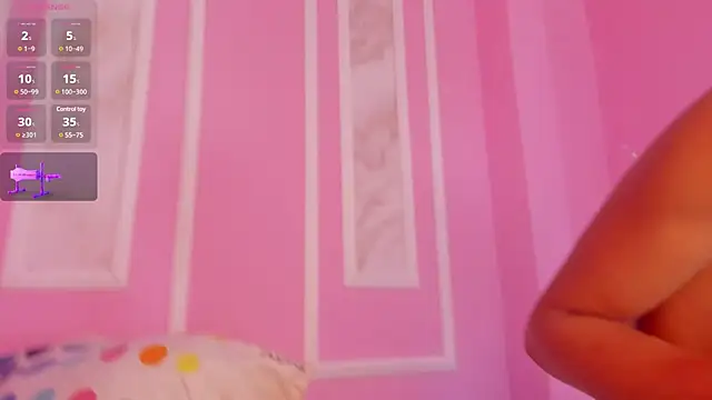 Juliette  3 online show from December 17, 8:43 pm