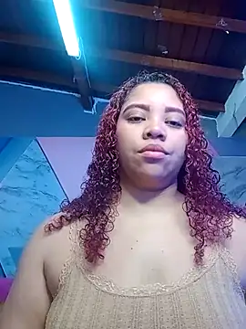 Snapshot of AngelaCoffee chatting on November 13, 3:05 am AngelaCoffee online show from November 13, 3:05 am