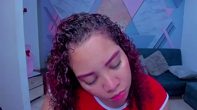 Snapshot of AngelaCoffee chatting on December 2, 3:34 am AngelaCoffee online show from December 2, 3:34 am