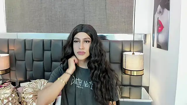 Snapshot of _cat_18 chatting on December 4, 4:16 pm  cat 18 online show from December 4, 4:16 pm