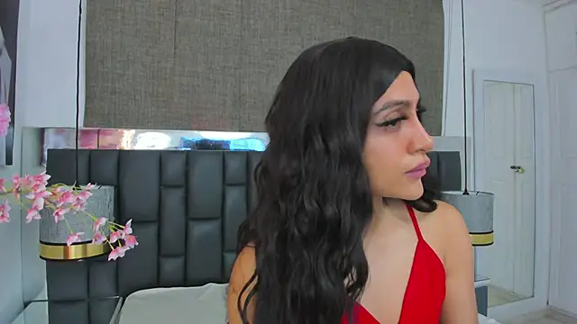 Snapshot of _cat_18 chatting on December 14, 4:42 pm  cat 18 online show from December 14, 4:42 pm