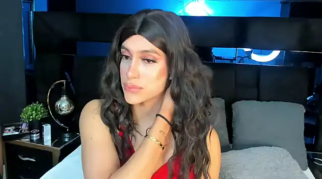 Snapshot of _cat_18 chatting on January 6, 12:05 am  cat 18 online show from January 6, 12:05 am