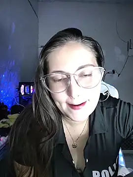 Snapshot of dani123unica chatting on June 8, 10:32 pm dani123unica online show from June 8, 10:32 pm