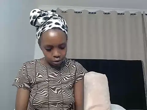 Snapshot of sexxyykittyy chatting on September 11, 3:50 am sexxyykittyy online show from September 11, 3:50 am