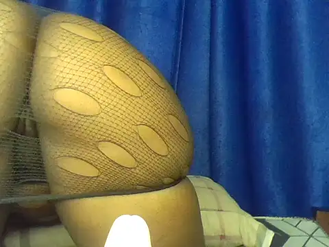 Snapshot of Hornygracious chatting on February 22, 8:57 am Hornygracious online show from February 22, 8:57 am