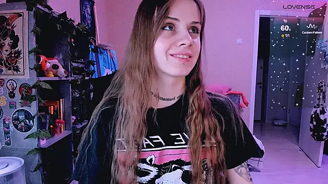 NaniMoore online show from January 28, 11:17 pm