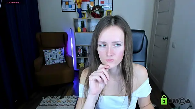 FrancescaCollins online show from January 3, 8:32 am