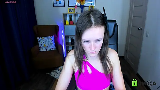 FrancescaCollins online show from February 18, 11:11 am