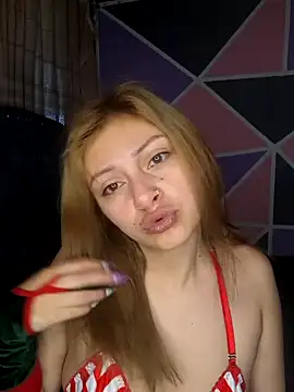 Emmily Walker online show from December 19, 12:56 pm