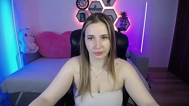 SabrinViolet online show from June 29, 8:09 am