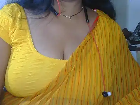 Cute Ruhi99 online show from February 5, 8:52 am