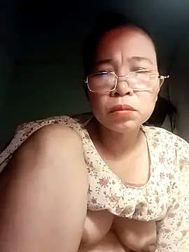 Snapshot of Sexy-asslove90 chatting on September 9, 1:49 am Sexy-asslove90 online show from September 9, 1:49 am