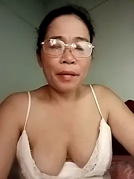 Snapshot of Sexy-asslove90 chatting on September 25, 1:42 am Sexy-asslove90 online show from September 25, 1:42 am