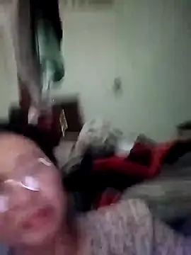 Snapshot of Sexy-asslove90 chatting on October 5, 3:27 am Sexy-asslove90 online show from October 5, 3:27 am