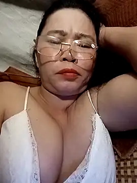 Snapshot of Sexy-asslove90 chatting on October 8, 1:53 pm Sexy-asslove90 online show from October 8, 1:53 pm