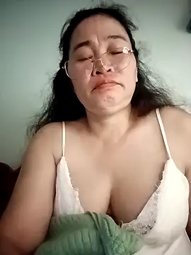 Snapshot of Sexy-asslove90 chatting on October 9, 1:58 am Sexy-asslove90 online show from October 9, 1:58 am