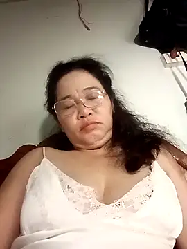 Snapshot of Sexy-asslove90 chatting on October 19, 7:14 pm Sexy-asslove90 online show from October 19, 7:14 pm