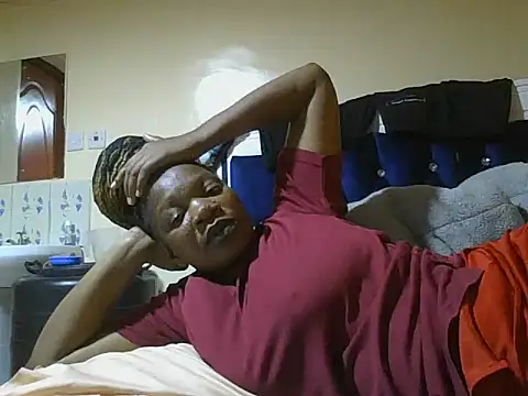 Snapshot of clakemmy250 chatting on December 10, 8:38 pm clakemmy250 online show from December 10, 8:38 pm