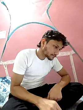 Indiandaddy11 online show from December 5, 4:12 pm