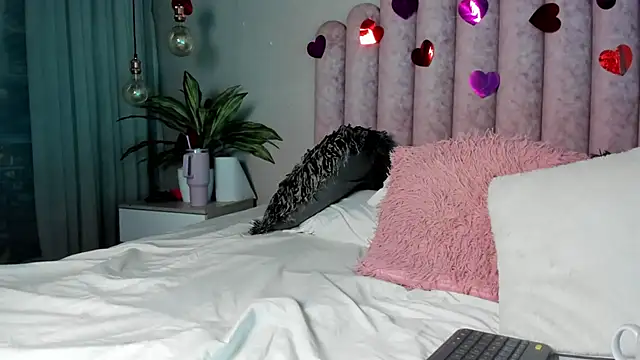 SusanBenett online show from March 20, 8:08 pm