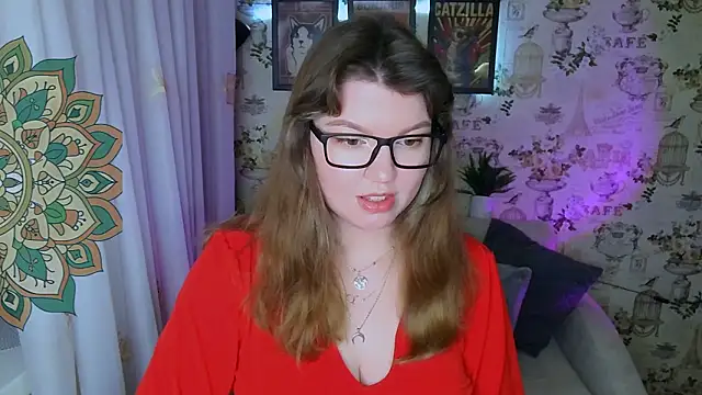 Snapshot of VioletteWay chatting on March 15, 3:18 pm VioletteWay online show from March 15, 3:18 pm