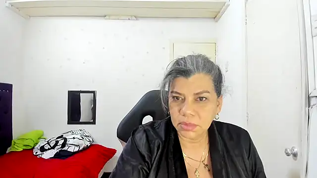 vikyadams online show from September 23, 10:40 am