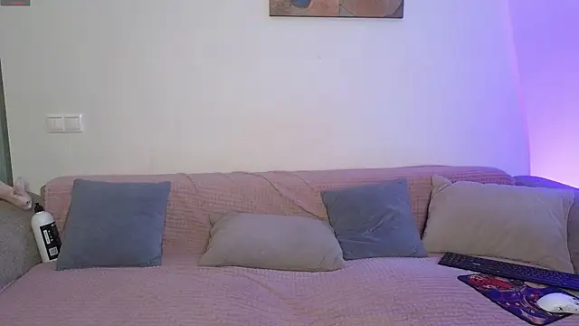 MaxMia online show from August 5, 5:43 am