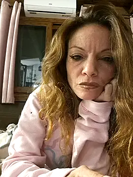 vampvanna23 online show from November 26, 11:50 pm