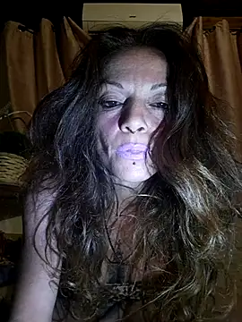 vampvanna23 online show from June 8, 12:14 am