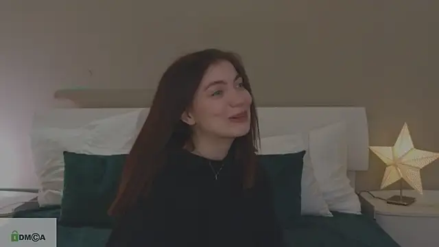 Snapshot of katty__cat chatting on December 14, 4:09 pm katty cat online show from December 14, 4:09 pm