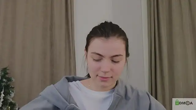 Snapshot of katty__cat chatting on January 9, 6:57 pm katty cat online show from January 9, 6:57 pm