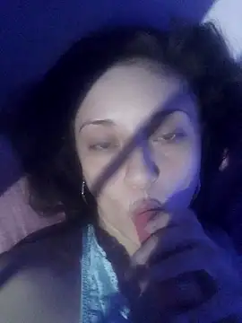 tyffani420 online show from February 4, 2:17 am