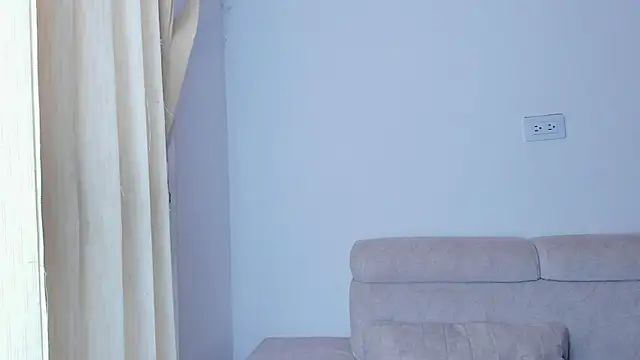 laurent nova online show from January 23, 8:35 pm