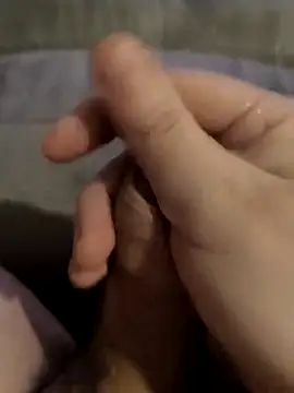 Snapshot of vorhauttree chatting on February 6, 5:38 pm vorhauttree online show from February 6, 5:38 pm