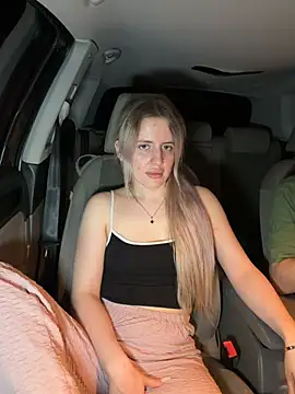 Holly-Glamour online show from June 19, 11:19 pm