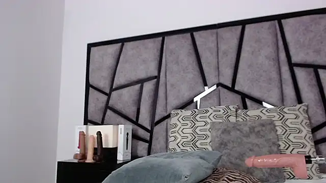 Snapshot of katy_ruiz chatting on March 6, 7:25 am katy ruiz online show from March 6, 7:25 am