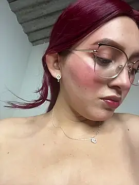 VioletPearson online show from May 29, 1:31 pm