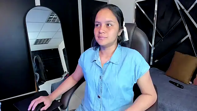 Ivanna18 x online show from October 10, 3:38 am