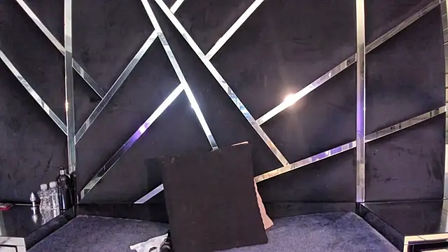 Ivanna18 x online show from November 15, 3:37 am