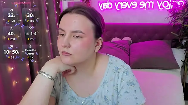 FeralPeach online show from March 15, 5:57 am