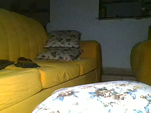 Snapshot of sherry_anne chatting on February 6, 8:01 pm sherry anne online show from February 6, 8:01 pm