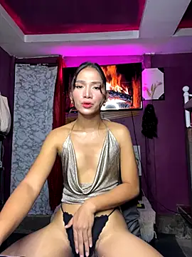 Snapshot of Ur_dreamgurl05 chatting on December 4, 4:11 am Ur dreamgurl05 online show from December 4, 4:11 am