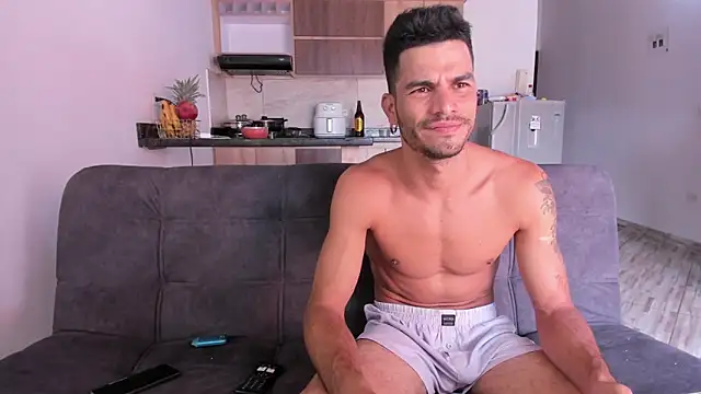 Snapshot of MorganFrei chatting on March 15, 7:16 pm MorganFrei online show from March 15, 7:16 pm